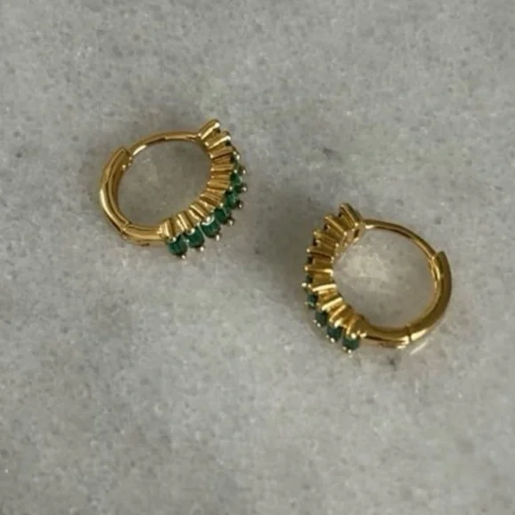 NEW STOCK Gold Thick Green Crystal Huggie Hoop Earrings - Picture 3 of 4